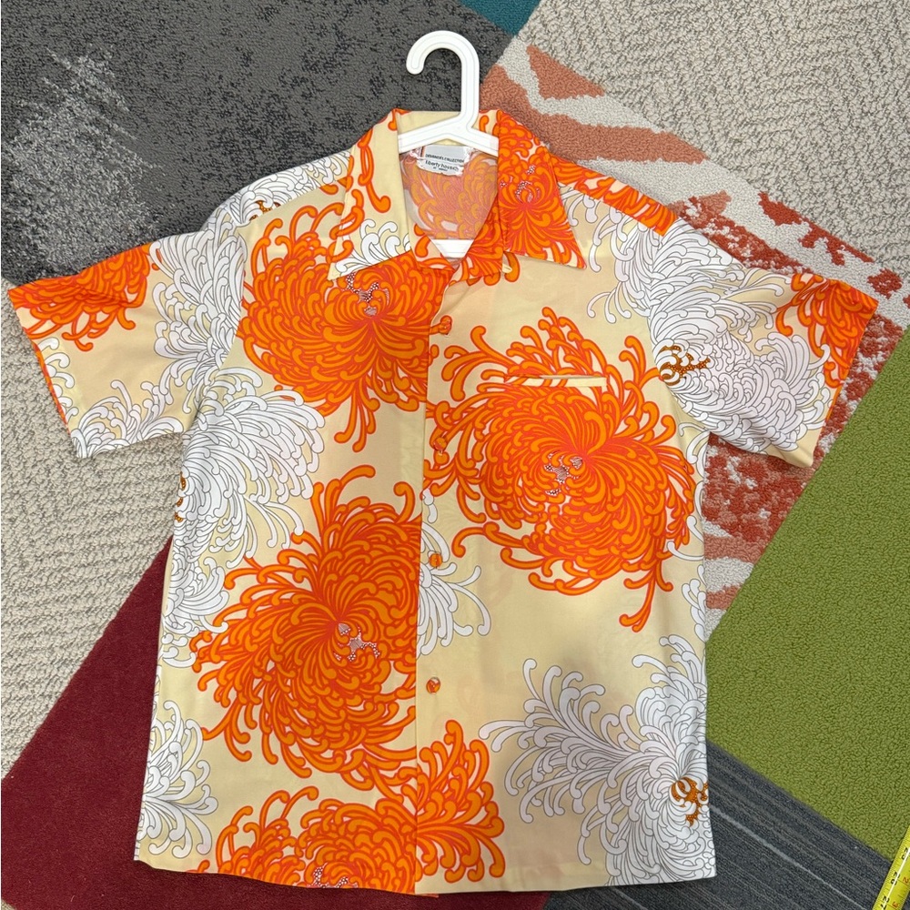 Malihini Hawaii Floral Orange and White Men's Shirt